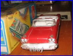 AMT 1958 Pontiac Bonneville Convertible 125 Scale Kit 6PK Nice Built in Box 58