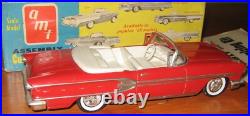AMT 1958 Pontiac Bonneville Convertible 125 Scale Kit 6PK Nice Built in Box 58