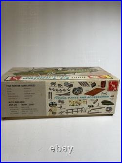 AMT 1960 Chevrolet El Camino Kit. Unbuilt And Mint Really Nice