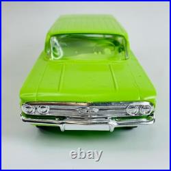 AMT 1960 Chevy Nomad Wagon Model Kit 1/25 Scale Jr. Trophy Series 04-740-100