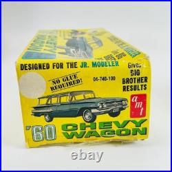 AMT 1960 Chevy Nomad Wagon Model Kit 1/25 Scale Jr. Trophy Series 04-740-100