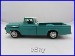 AMT 1960 FORD F-100 PickUp Truck 2-TONE PROMO Model MODIFIED