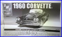 AMT 1960 Pro Shop Corvette 1/25 Scale Complete Kit