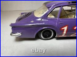 AMT 1960 Valiant 4 Door 1/25 Model Kit Original #9060 139 & Box BUILT RARE