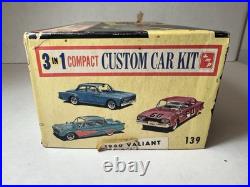 AMT 1960 Valiant 4 Door 1/25 Model Kit Original #9060 139 & Box BUILT RARE