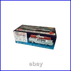 AMT 1961 Convertible Customizing Kit 3-in-1 1/25 Scale Model