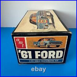 AMT 1961 Ford Starliner Convertible Kit #2461 Unbuilt 67 Issue Nascar Art Box 61