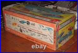 AMT 1961 Ford Sunliner Convertible Kit # K-111 Annual 3-in-1 Unbuilt in Box 61