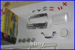 AMT 1961 Pontiac Bonneville Convertible Kit #K-611 Annual Incomplete in Box 61