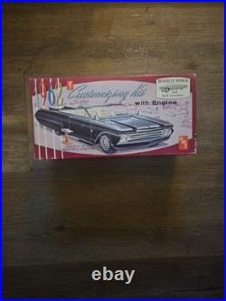 AMT 1962 Buick Convertible Customizing 125 Scale Model Car Kit K-512