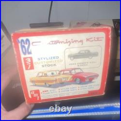 AMT 1962 Comet 2 Door Model Kit Chrome Engine with Display Stand SEALED