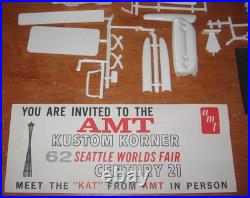 AMT 1962 Mercury Comet Hardtop Styline Annual Kit S-3062 in Display Case Box 62