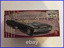 AMT 1962 Thunderbird Convertible 3 in 1 Customizing Kit Open Box Ford T-Bird