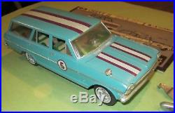 AMT 1963 Chevy II Nova Wagon 3-in-1 Annual Kit Period Built with Trailer 63