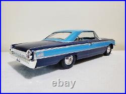 AMT 1963 Ford Galaxie Built 1/25 Scale (Extra Model Kit Included!)