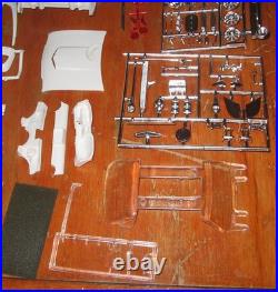AMT 1963 Ford Thunderbird HT Hardtop 3-in-1 Annual Kit # 6223 Unbuilt in Box 63