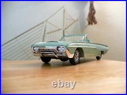 AMT 1963 Ford Thunderbird Roadster Promo Car Rare Color Friction