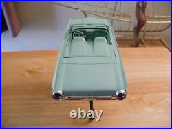 AMT 1963 Ford Thunderbird Roadster Promo Car Rare Color Friction