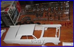 AMT 1963 Lincoln Continental HT Hardtop 3-in-1 Annual Kit 6423 Unbuilt in Box 63