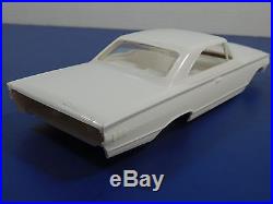 AMT 1963 Mercury Marauder Fastback 1/25 Model Car Kit