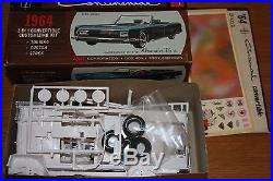 AMT 1964 LINCOLN CONTINENTAL CONVERTIBLE NICE! 1/25TH
