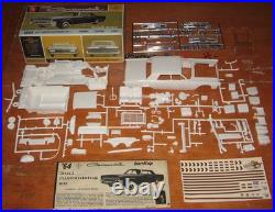 AMT 1964 Lincoln Continental HT Hardtop 3-in-1 Annual Kit #6424 Unblt in Box 64