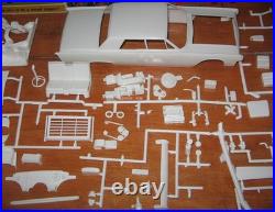 AMT 1964 Lincoln Continental HT Hardtop 3-in-1 Annual Kit #6424 Unblt in Box 64