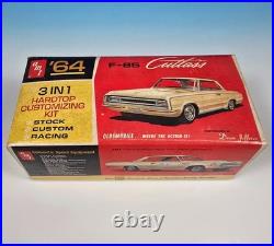AMT 1964 Oldsmobile F-85 Cutlass 3 in 1 Hardtop Customizing Model Kit 5024-150