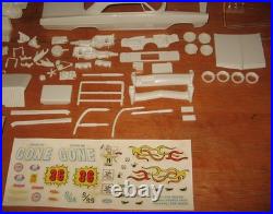 AMT 1964 Pontiac Bonneville HT Hardtop 3-in-1 Annual Kit #6624 Unbuilt in Box 64