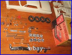 AMT 1964 Pontiac Bonneville HT Hardtop 3-in-1 Annual Kit #6624 Unbuilt in Box 64