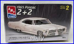 AMT 1965 Pontiac 2+2. Vintage/Rare Kit 6629/new In Box Sealed/free Shipping