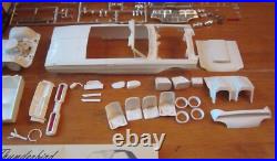 AMT 1965 Thunderbird Convertible Kit 6215 Annual Customizing Built in Box 65