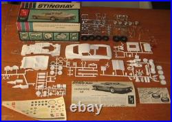AMT 1966 Corvette Stingray Coupe 3-in-1 Annual Stock Drag Kit # 6926 Unbuilt 66