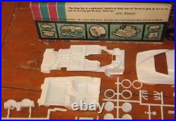 AMT 1966 Corvette Stingray Coupe 3-in-1 Annual Stock Drag Kit # 6926 Unbuilt 66
