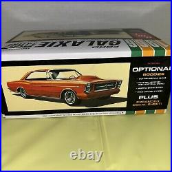 AMT 1966 Ford Galaxie 500 7-Litre Hardtop Original Issue Kit 6126-200 Unbuilt