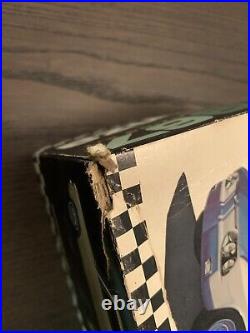 AMT 1967 Corvair Monza Hardtop Model Kit #5727-170 Yenko Stinger