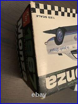 AMT 1967 Corvair Monza Hardtop Model Kit #5727-170 Yenko Stinger