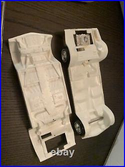 AMT 1967 Corvair Monza Hardtop Model Kit #5727-170 Yenko Stinger