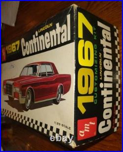 AMT 1967 Lincoln Continental model kitAMT S427-200 Lincoln ContinentalAMT 1967