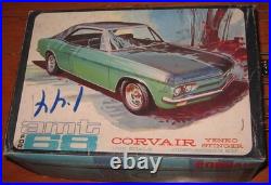 AMT 1968 Chevy Corvair Yenko Stinger 3-in-1 Annual Kit 5728 Unbuilt in Box 68
