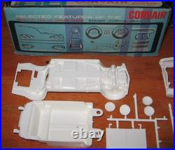AMT 1968 Chevy Corvair Yenko Stinger 3-in-1 Annual Kit 5728 Unbuilt in Box 68