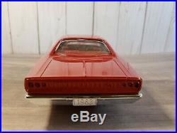AMT 1968 Dodge Coronet R/T Hardtop Dealer Promo 125 Scale Plastic Model Car Red