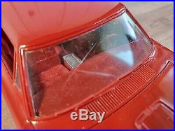 AMT 1968 Dodge Coronet R/T Hardtop Dealer Promo 125 Scale Plastic Model Car Red