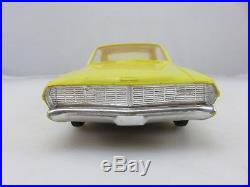 AMT 1968 FORD GALAXIE 500 LTD 428 XL PROMO Model Friction Car Yellow