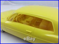 AMT 1968 FORD GALAXIE 500 LTD 428 XL PROMO Model Friction Car Yellow