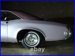 AMT 1969 Buick Riviera Vintage Promo Model 1/25