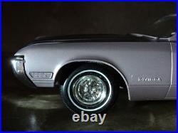 AMT 1969 Buick Riviera Vintage Promo Model 1/25