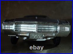 AMT 1969 Buick Riviera Vintage Promo Model 1/25