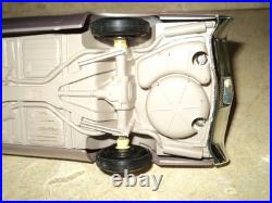 AMT 1969 Buick Riviera Vintage Promo Model 1/25