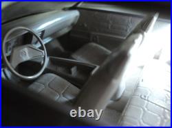 AMT 1969 Buick Riviera Vintage Promo Model 1/25